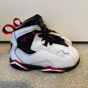Jordan True Flight 343797-100 Toddler White/Black-Varsity Red Size 5C
